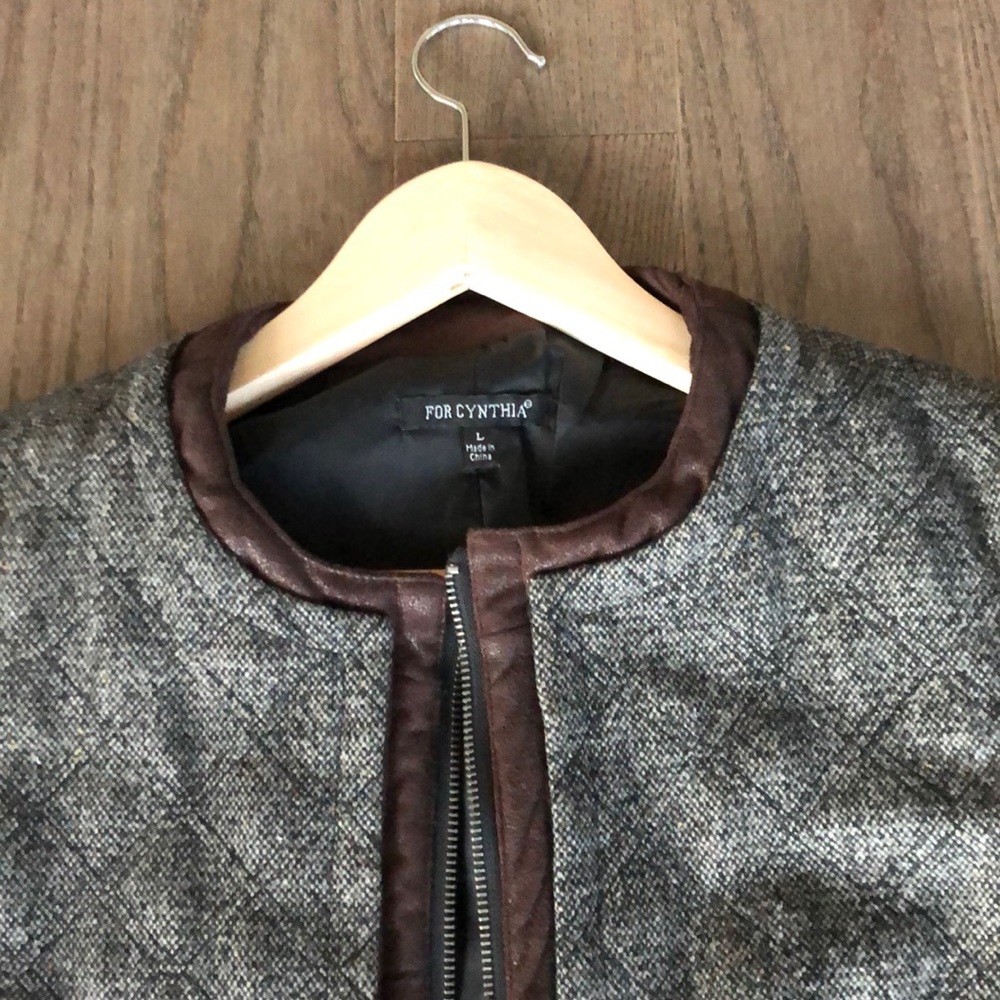 Jacket - Picture 3 of 3